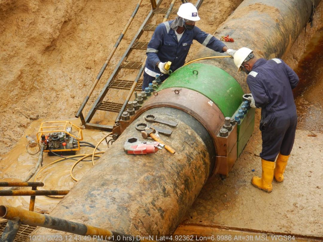 Pipe Laying Image